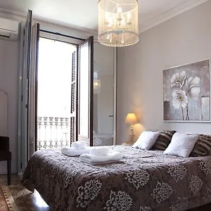 Apartment Opening Doors Aribau Barcelona